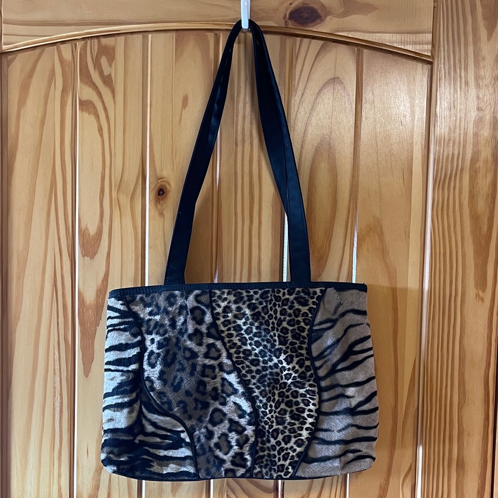 Marlo Handbags and Accessories leopard Print Tote Bag faux fur